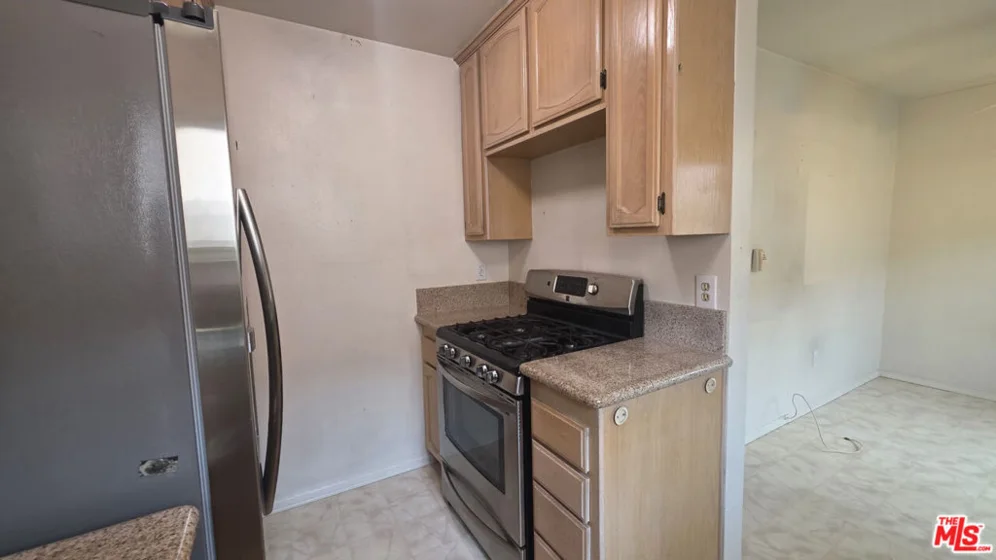 1711 Grismer Avenue #56 photo 9