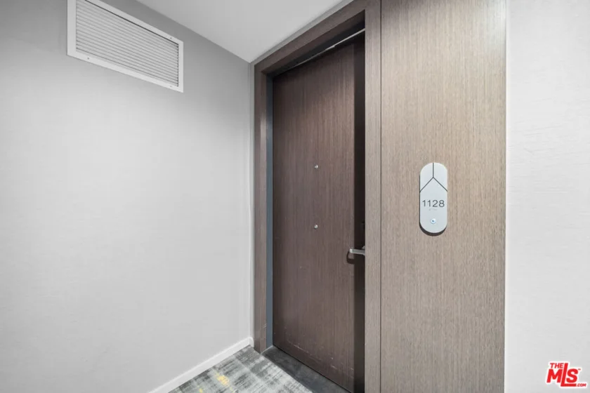 877 Francisco Street #1128 photo 20