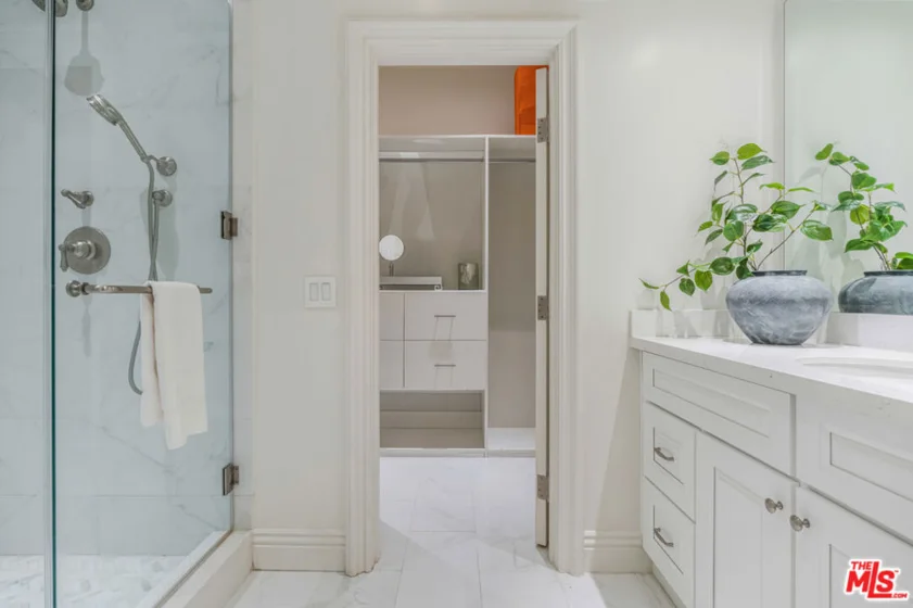 10120 Empyrean Way #102 photo 4