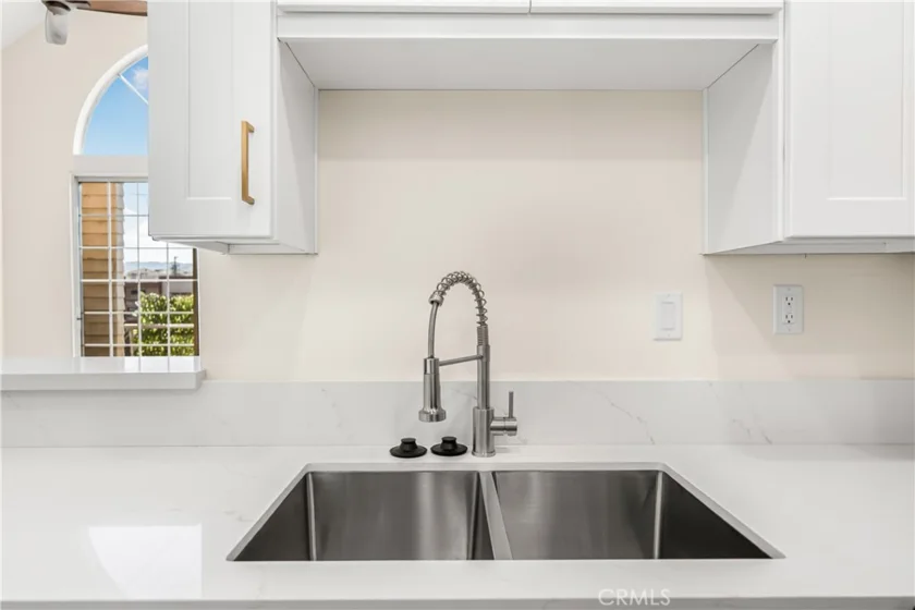 5620 Yolanda Avenue #214 photo 9