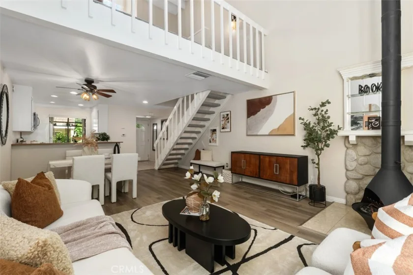 204 Pineview photo 1