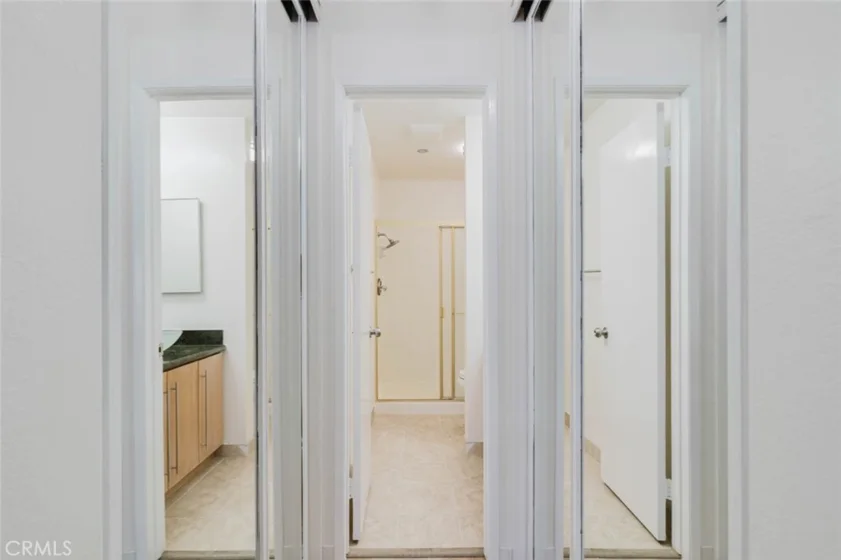 620 N Kenwood Street #208 photo 19