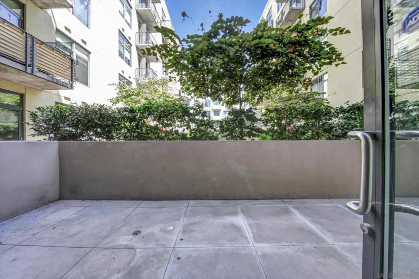 1050 Island #211 photo 42