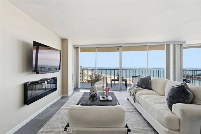 700 E Ocean Boulevard #2305 photo 17