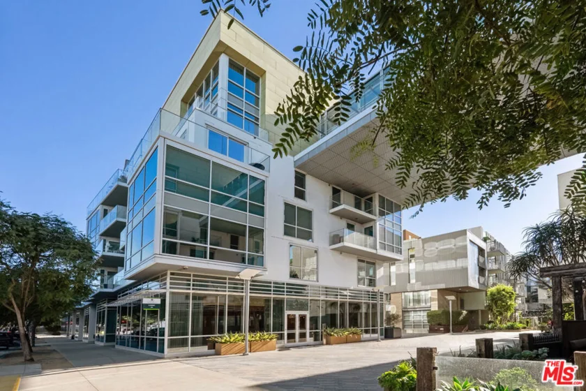 1705 Ocean Avenue #311 photo 25