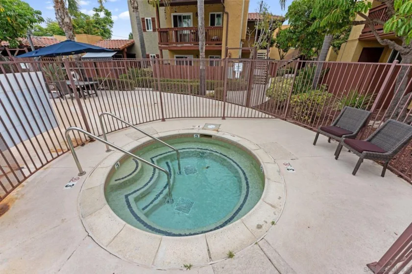 1000 Estes Street #31 photo 11