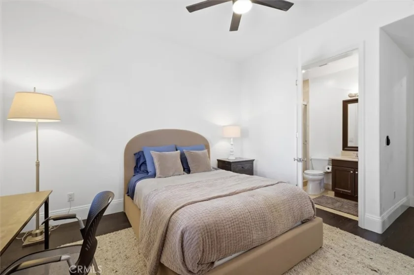 143 N Arnaz Drive #105 photo 20