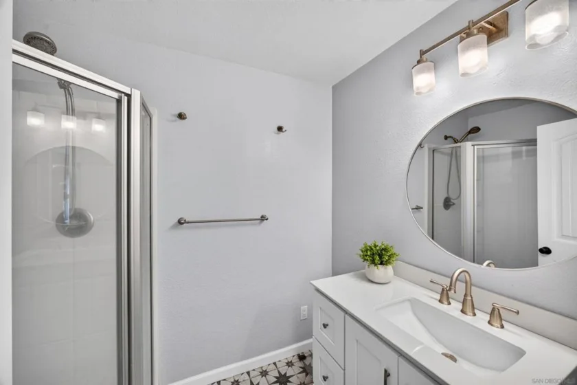 2207 Arborvitae photo 19