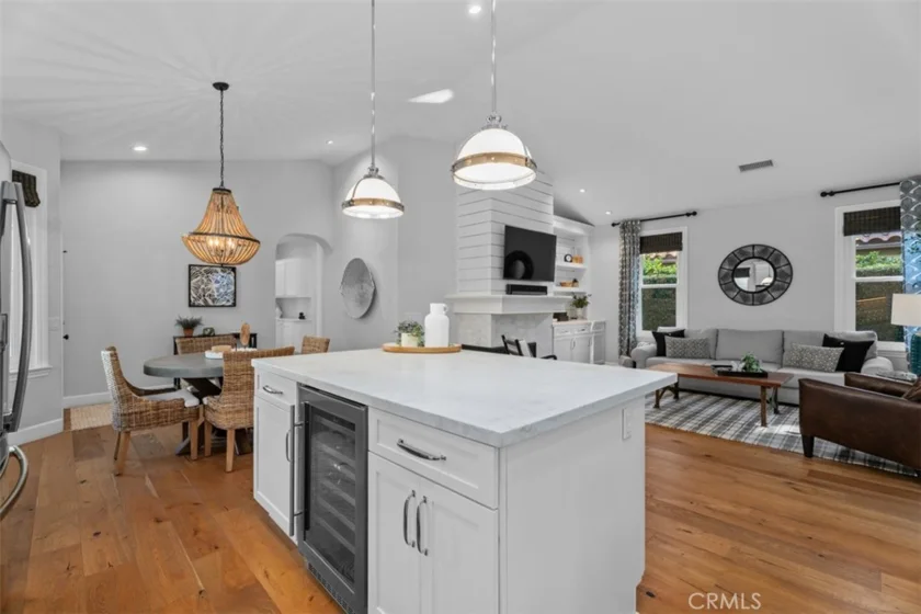 59 Colony photo 9