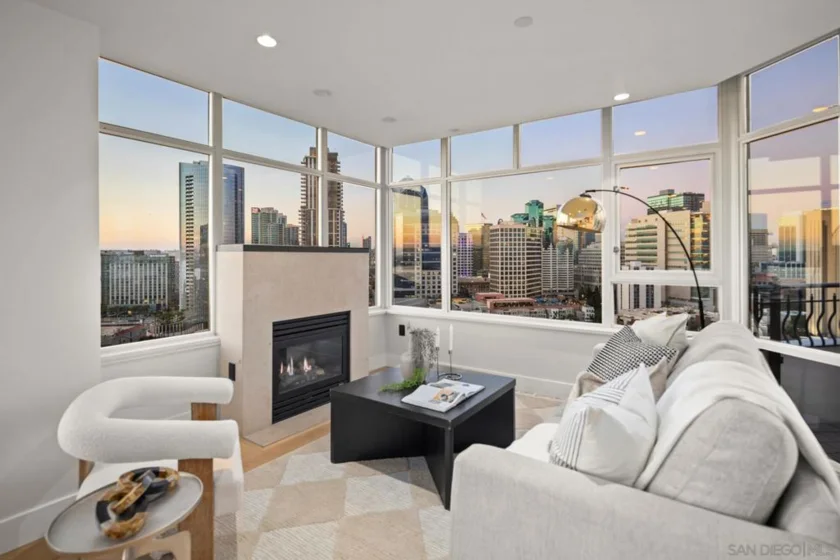 700 W Harbor #2101 photo 10
