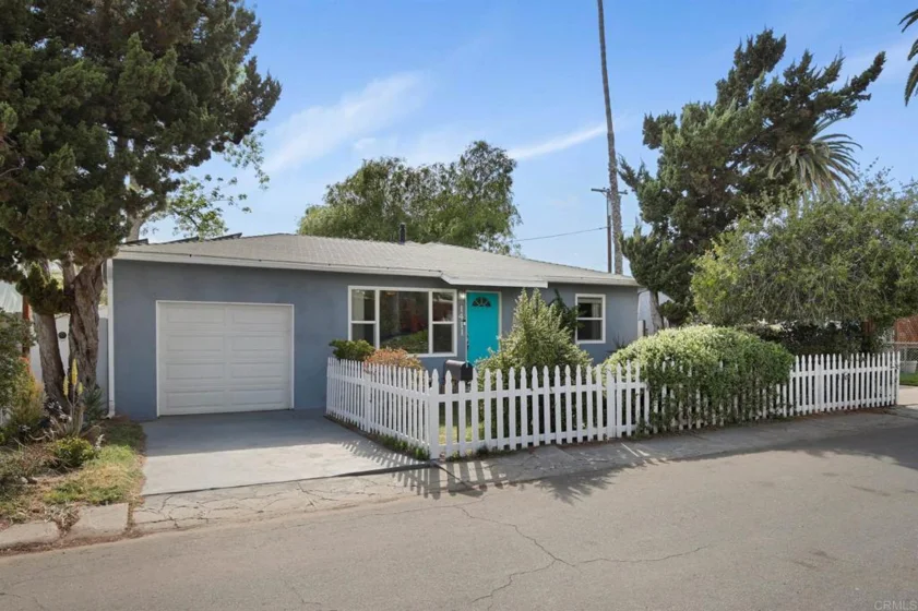 1411 Broadway Place photo 1