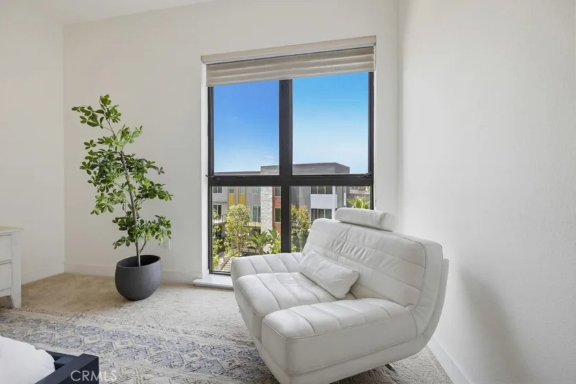 402 Rockefeller #406 photo 34