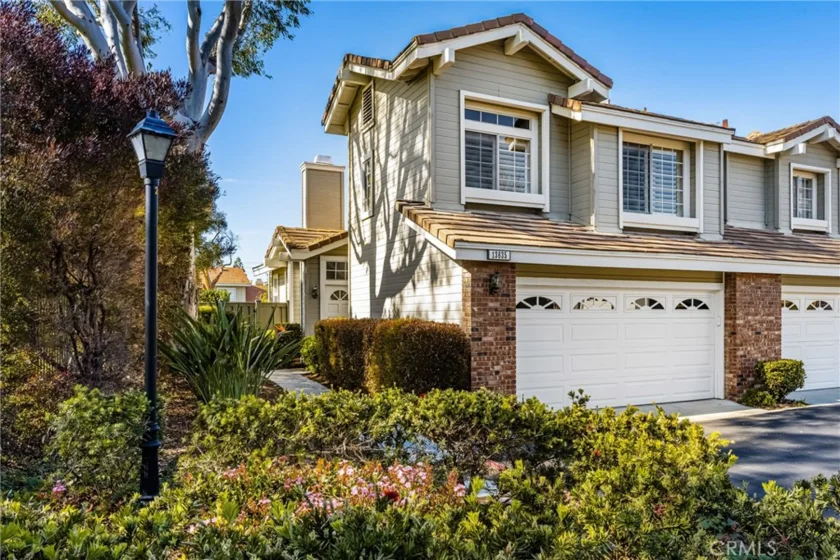13635 Almond Street photo 1