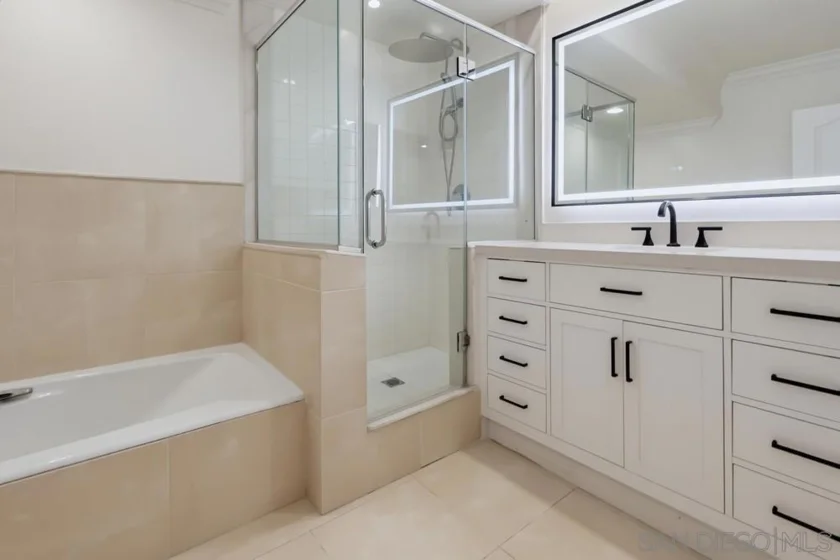 1520 Camden #106 photo 18