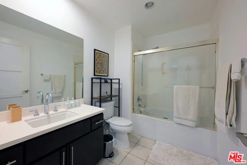 4820 Bellflower Avenue #206 photo 8