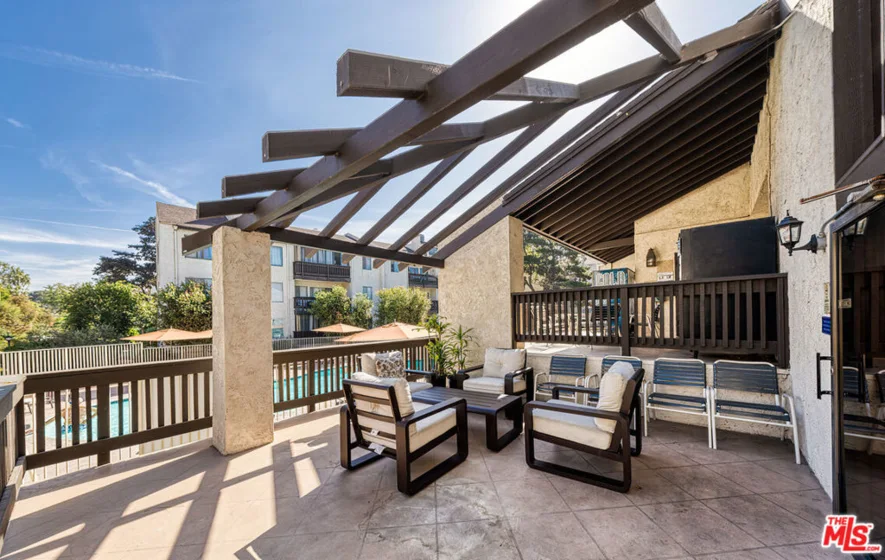 8207 Summertime Lane photo 23