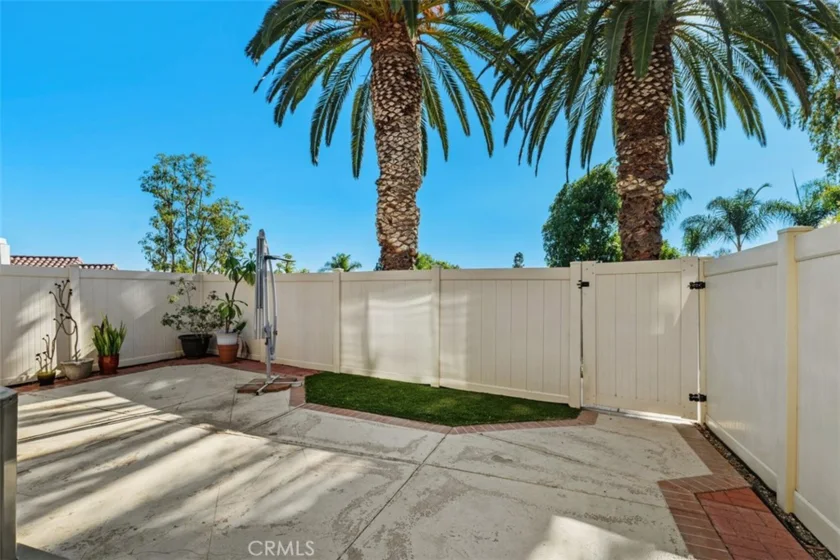 21121 Calle De Paseo photo 31