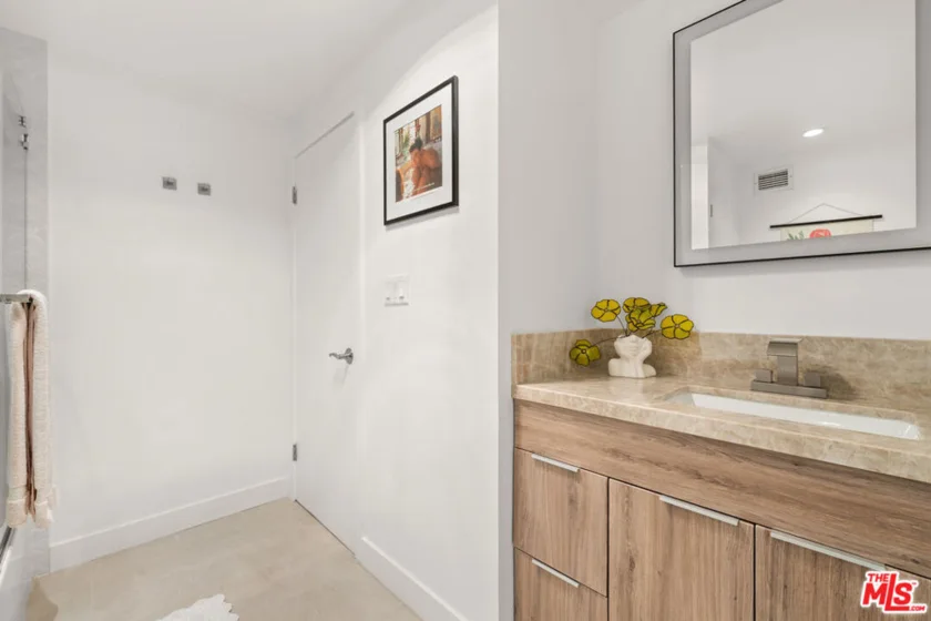 2170 Century Parkway #2107 photo 6