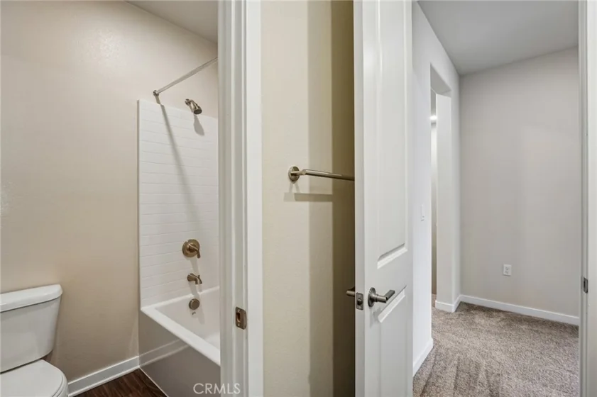 9195 Waverly Lane photo 30