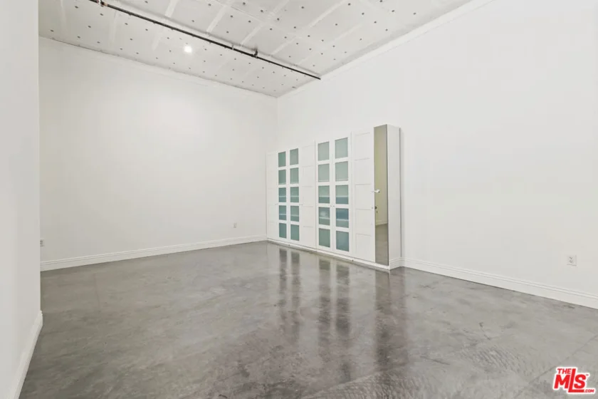 3785 Wilshire Boulevard #204 photo 3