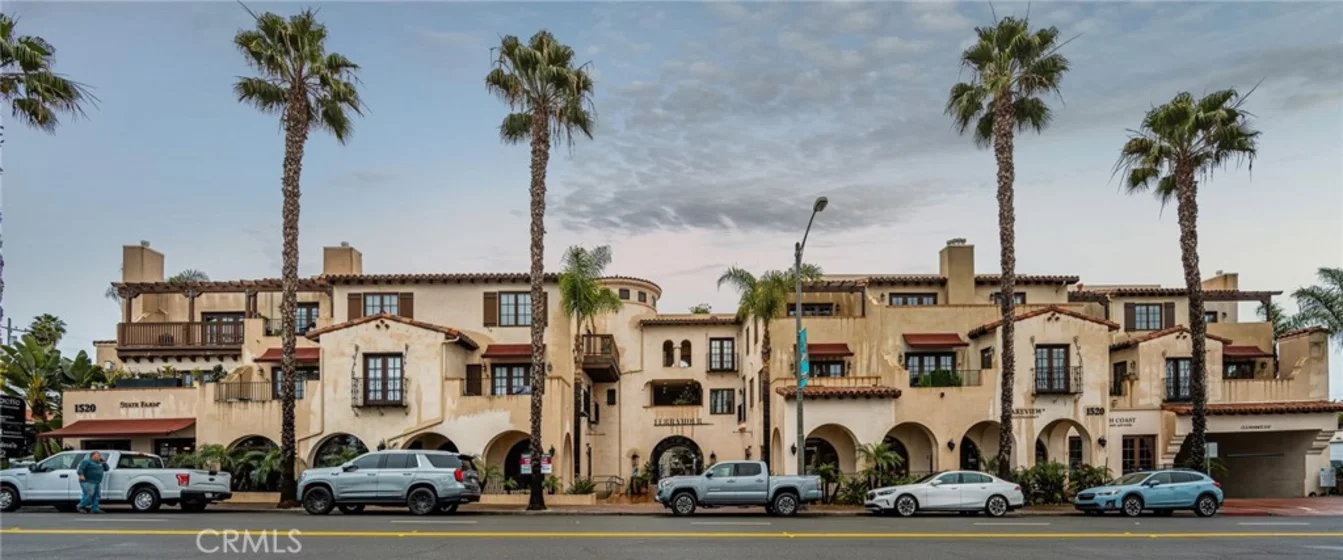 1520 N El Camino Real #10 photo 42