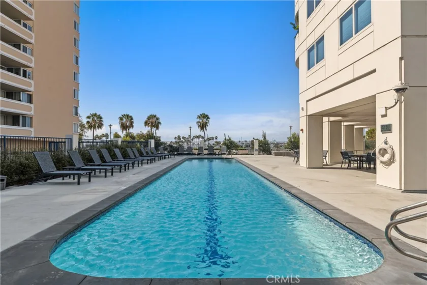 525 E Seaside #710 photo 26
