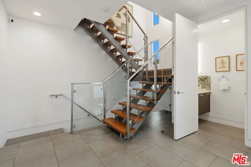 853 21st Street #104 photo 17