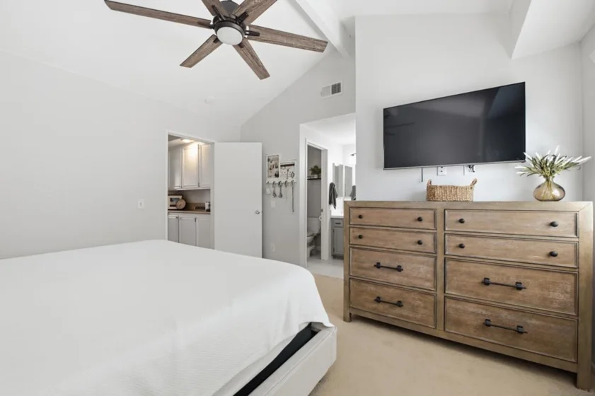 730 Breeze Hill Road #273 photo 3