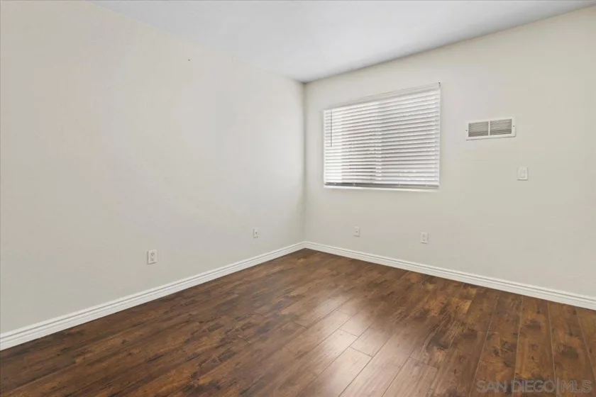 2950 Broadway #16 photo 4