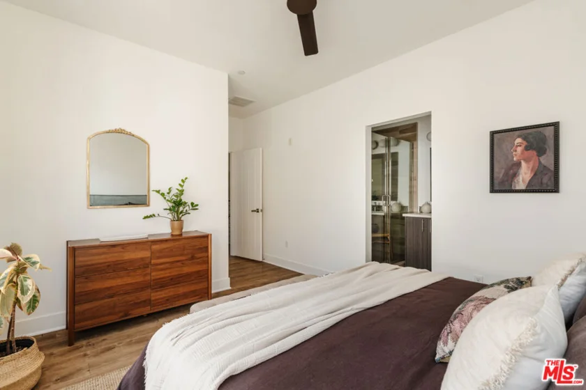 2753 Waverly Drive #601 photo 18