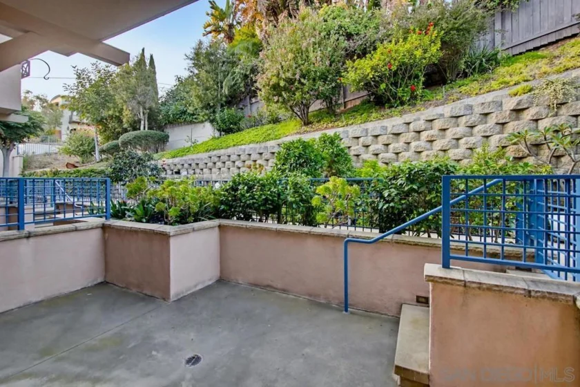 2078 San Diego photo 30
