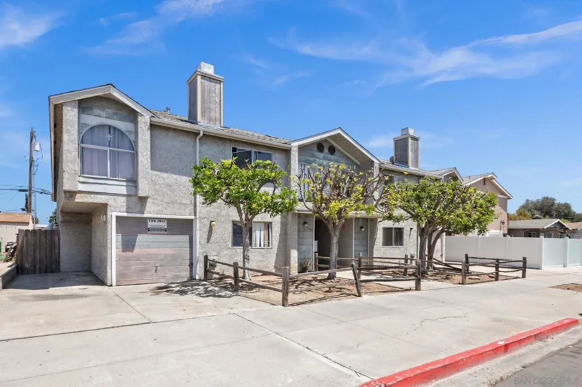 3625 43rd Street #3 photo 1