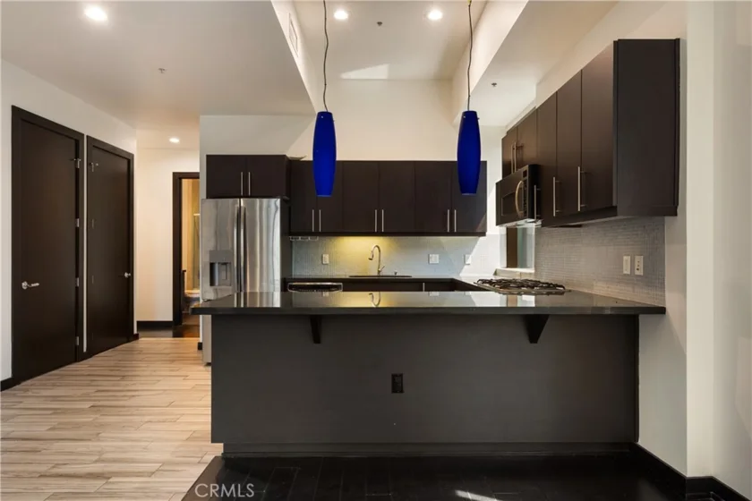 655 S Hope Street #704 photo 5