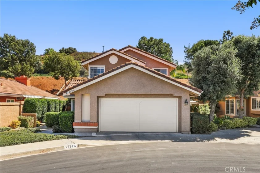 27576 Paseo Castile photo 2