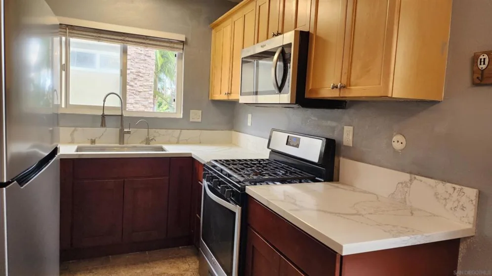 4050 46th Street #18 photo 1