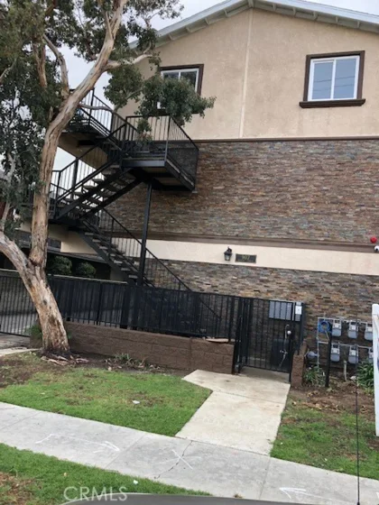 907 N Inglewood Avenue #2 photo 1