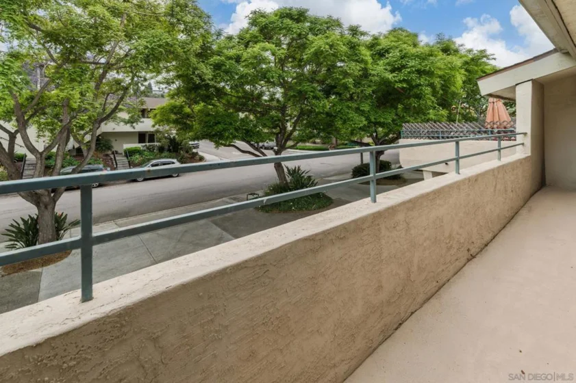 2544 Navarra Drive #4 photo 31