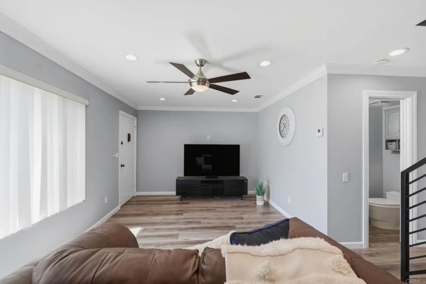 9416 Carlton Oaks Drive #B photo 4
