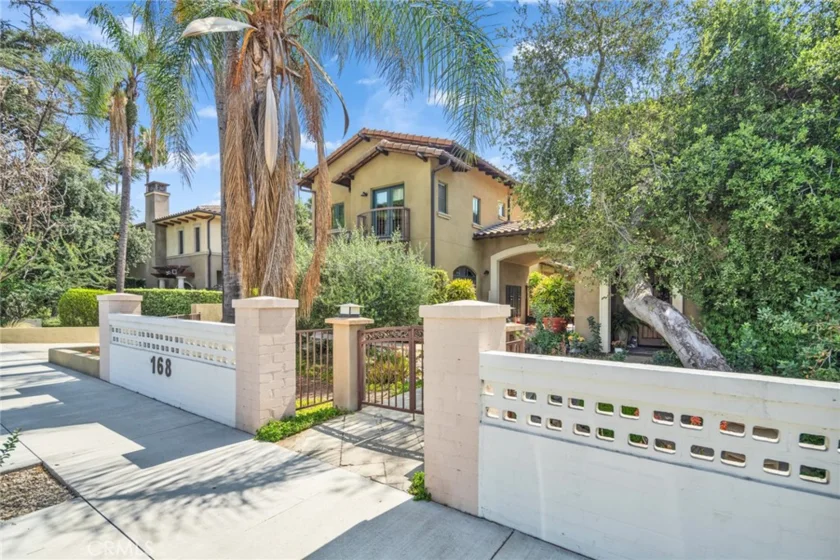 168 S Sierra Madre Boulevard #114 photo 3
