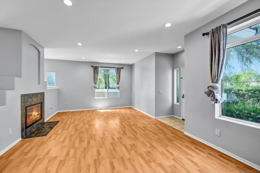 9325 Babauta Road #8 photo 25