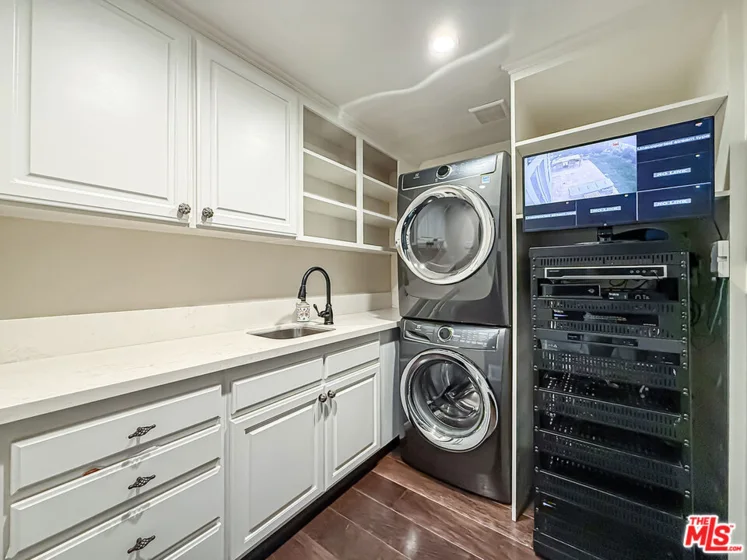 6416 Lunita Road #108 photo 27