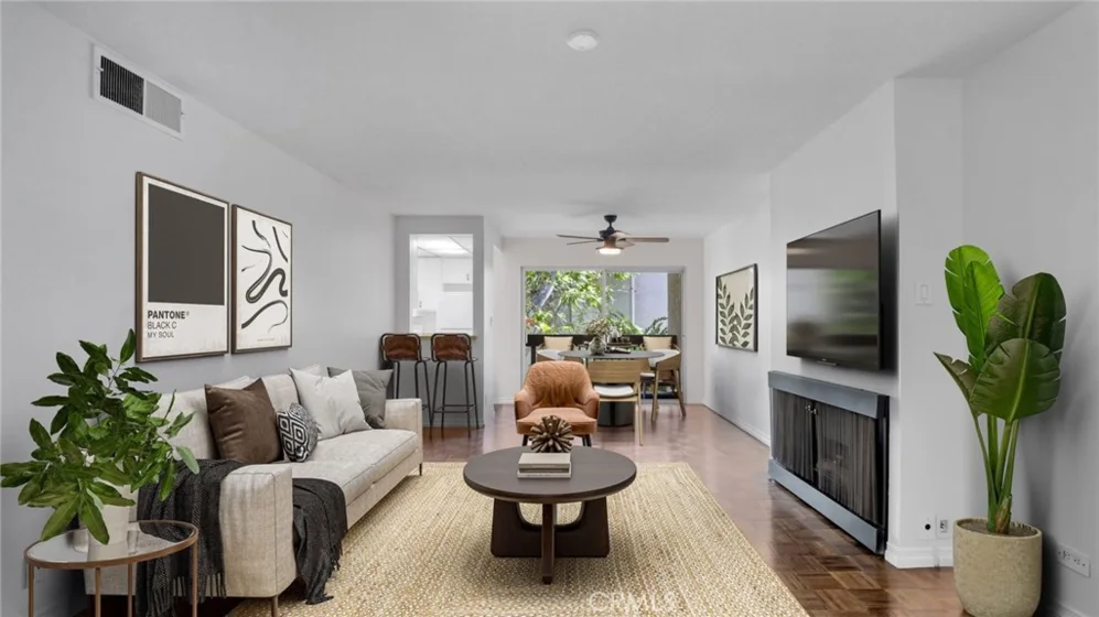 9214 Summertime Lane photo 1