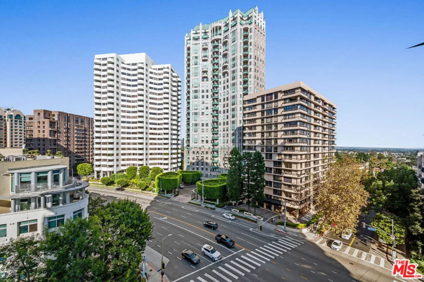 10601 Wilshire Boulevard #702 photo 32