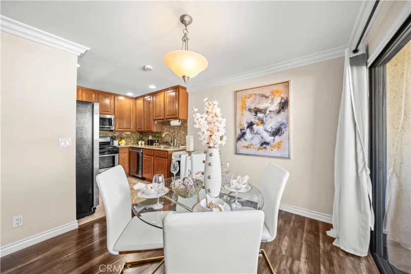 4211 Arch #203 photo 14