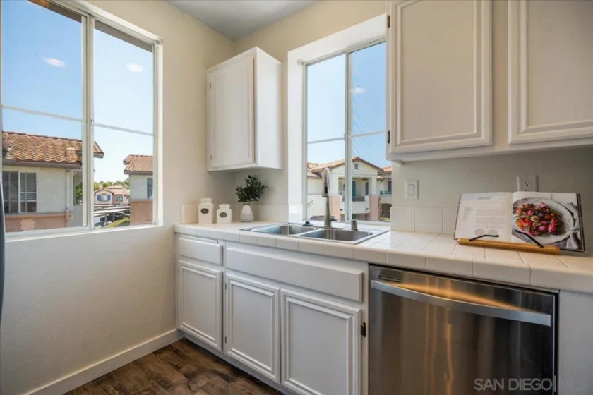 11424 Via Rancho San Diego #96 photo 11