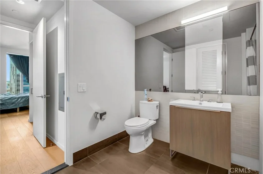 889 Francisco Street #1710 photo 13