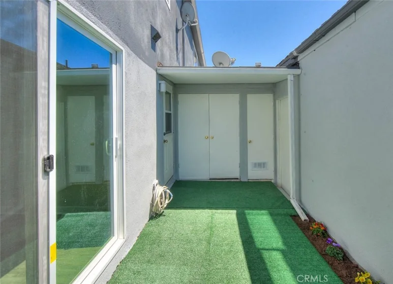 164 Lexington photo 29