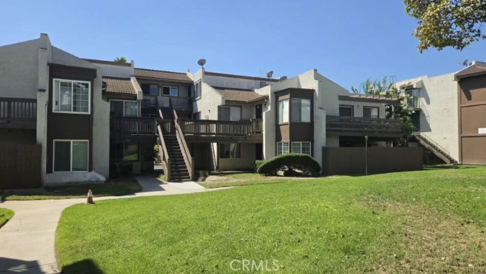 1196 S Citron photo 9