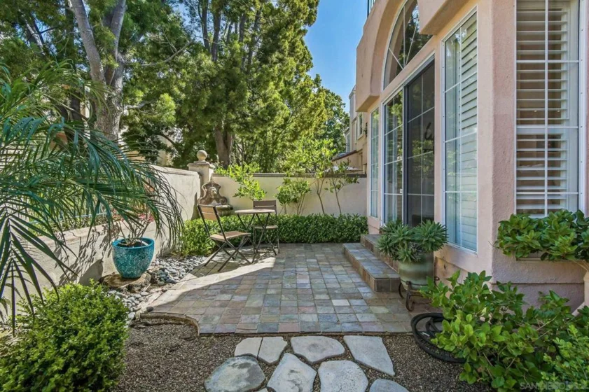 5117 Renaissance Avenue #D photo 23