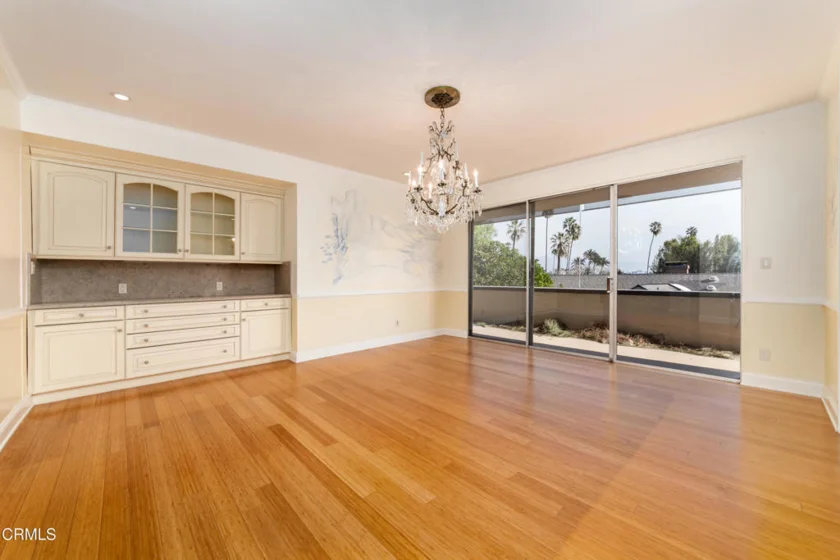 380 S Orange Grove Boulevard #12 photo 11